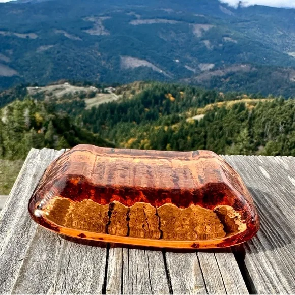 Fire and Light Glass Art Soap Dish in Peach or Copper Color, perfect condition - Picture 2 of 5